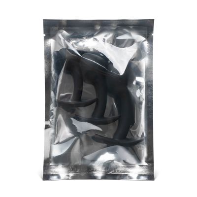 3-Piece Curved Silicone Anal Plug Set 6 3-Piece Curved Silicone Anal Plug Set - Image 6